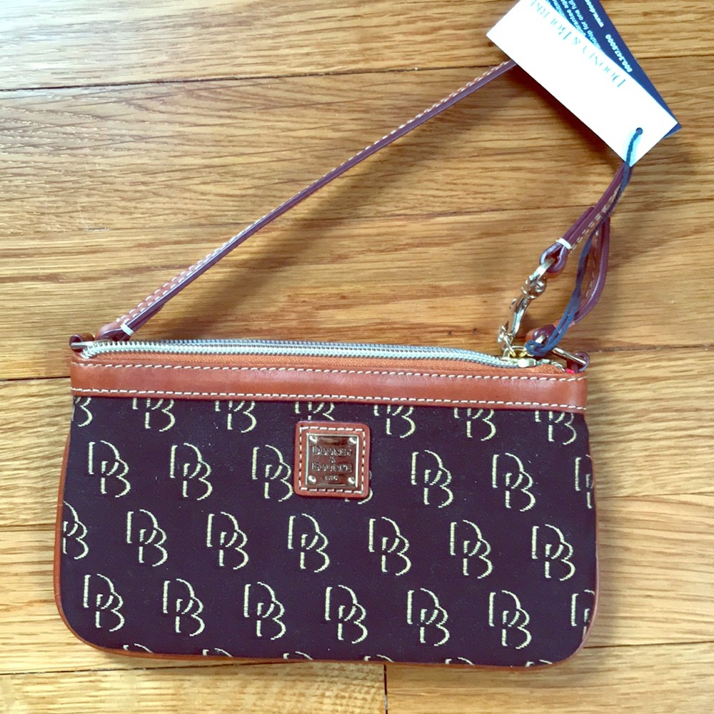 Dooney and Bourke new wristlet